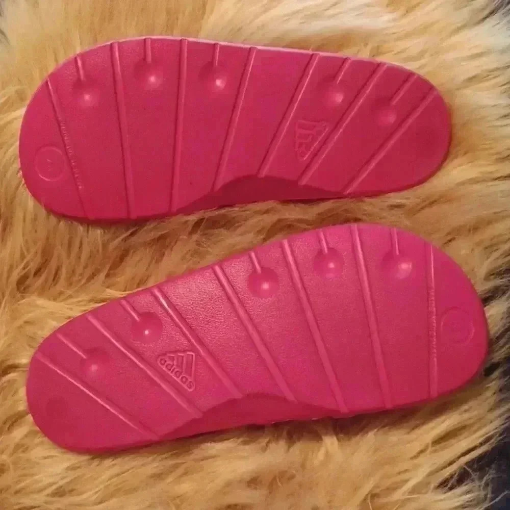GIRL'S Adidas slides - Picture 4 of 9